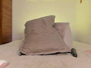 Live webcam model lilithpink on Soda Cams