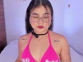 lilithpink Live Webcam on CamSoda