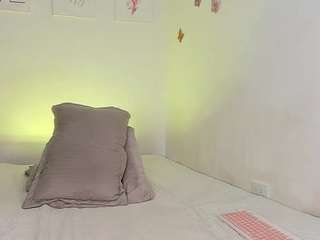 lilithpink's live room