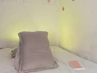 lilithpink's live room