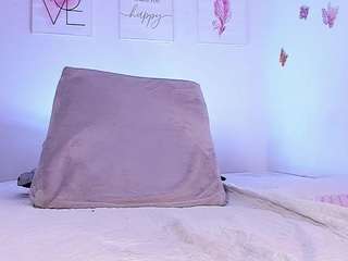 lilithpink's live room