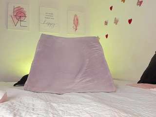 LilithPink live cam preview