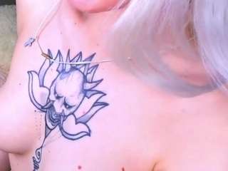 sweeet-barbie Live Webcam on CamSoda