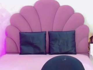 valeria-pricess Live Webcam on CamSoda