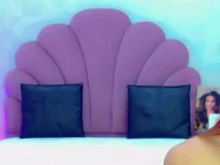 valeria-pricess Live Webcam on CamSoda