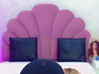 valeria-pricess's CamSoda show and profile