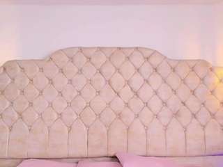  victoria-adams14 chat room