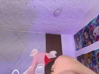 Victoria-Adams14 live webcam show