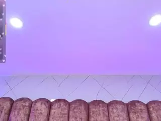 Victoria-Adams14's Live Sex Cam Show