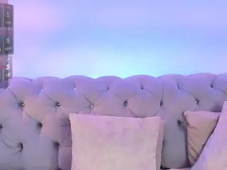 Victoria-Adams14's Live Sex Cam Show