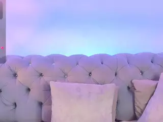 Victoria-Adams14's Live Sex Cam Show