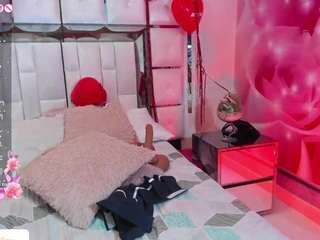 yelena-mutiz Live Webcam on CamSoda