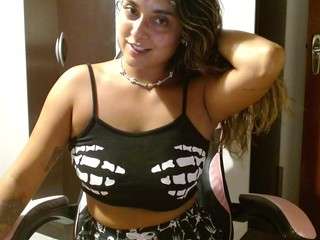 iaraargentina Live Webcam on CamSoda