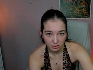 meganxkiss webcam model