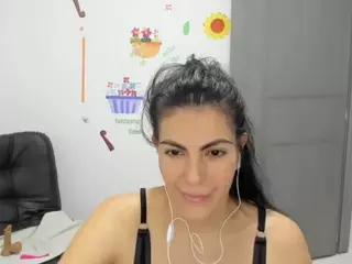 nicole-davis's Live Sex Cam Show