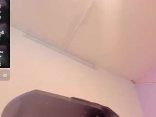 tiffany-valentin... Live Webcam on CamSoda