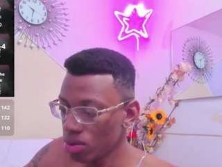  tiffany-valentine15 chat room