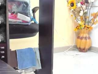 tiffany-valentine15 webcam