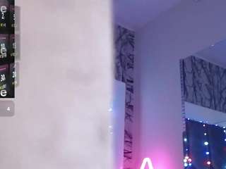 tiffany-valentine15 Live Webcam on CamSoda