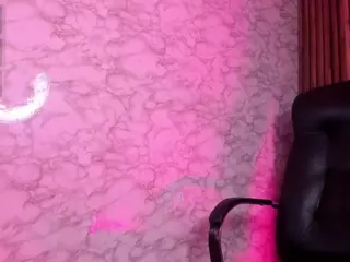 Lynnet's Live Sex Cam Show