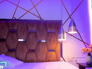 Lynnet's Live Sex Cam Show