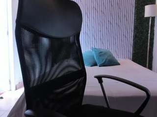 violett-scott webcam model
