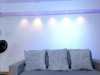 violett-scott webcam model