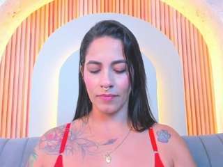 Violett live cam preview