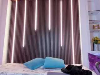 Violett's Live Sex Cam Show