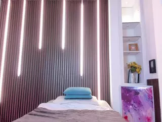 Violett's Live Sex Cam Show