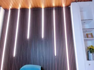 Violett's Live Sex Cam Show