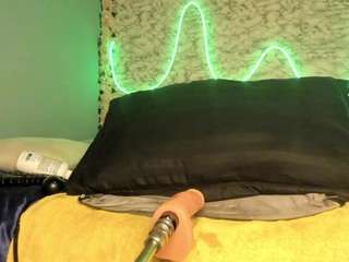 camille-bennet webcam