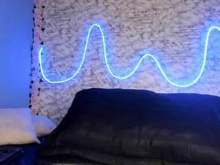 camille-bennet Live Webcam on CamSoda