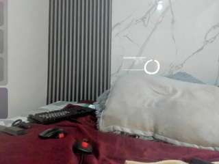 camille-bennet webcam