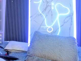 le modèle camille-bennet est en webcam porno dans un show sur le site camsoda, il possède les tags suivants: amateur,nylons,lush,machine,natural,nature,nipple piercings,no smoking,normal,oil,huge tits,shaved pussy,solo,squirter,strip,tattoos,teen 18,wild,young adult,anal toys