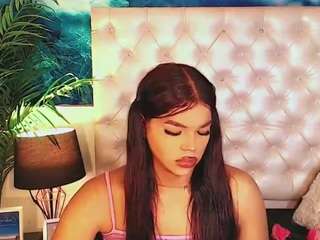 yoiku Live Webcam on CamSoda