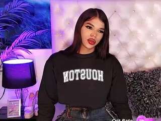 yoiku Live Webcam on CamSoda