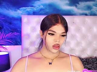 yoiku Live Webcam on CamSoda