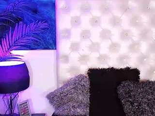 yoiku Live Webcam on CamSoda