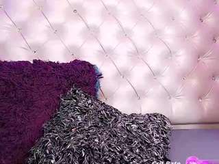 yoiku Live Webcam on CamSoda