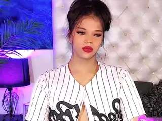 yoiku Live Webcam on CamSoda