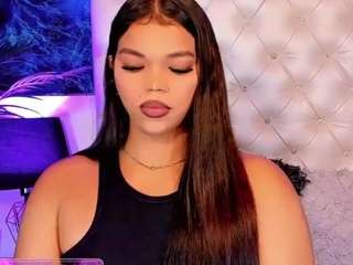 yoiku Live Webcam on CamSoda