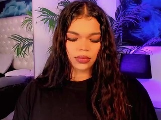 le modèle yoiku est en webcam porno dans un show sur le site camsoda, il possède les tags suivants: anal-toys,average,big cock,black hair,brown eyes,drinking,nipple piercings,orgasm,smoking,tattoos,tease,teen 18,young adult,hd,latina,small tits