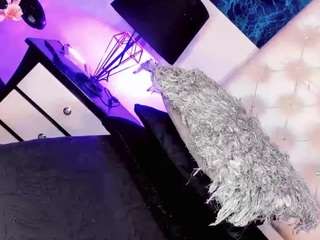 Yoiku's cam show statistics and live stream