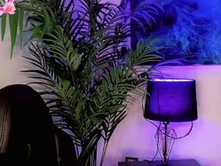 Yoiku live webcam show