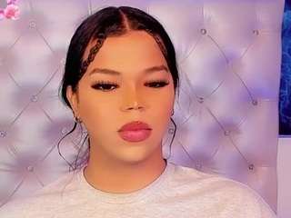 yoiku Live Webcam on CamSoda