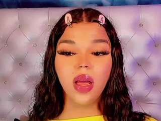 yoiku Live Webcam on CamSoda