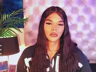 Yoiku's Live Sex Cam Show