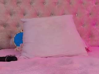 akilla-queen live webcam show