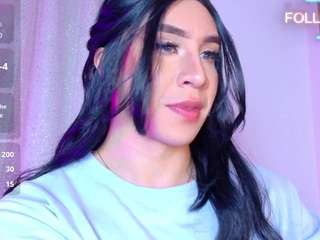 alonehazel01 Live Webcam on CamSoda